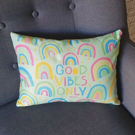 20% OFF -COMBO FIACOSO NUEVO! MANTA CON SOBRE + ALMOHADON + ALMOHADA + ANTIFAZ - ARCO IRIS